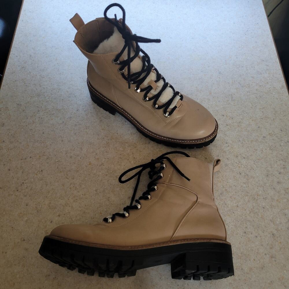 Taupe Combat Hiker Boots Womens 8.5 Sherpa Tongue Lug Sole Side Zip Gorpcore
